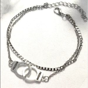 Silver Double Chained Handcuff Anklet. 😃